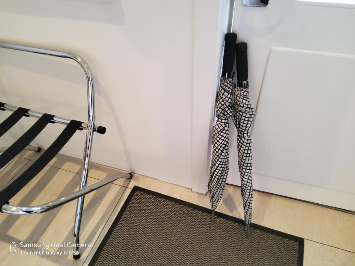 Centrum Apartment อาคูเรย์รี ภายนอก รูปภาพ